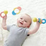 HAPE Eco Baby Csörgő- és Rágókakészlet - 0 hó+ - Image 2